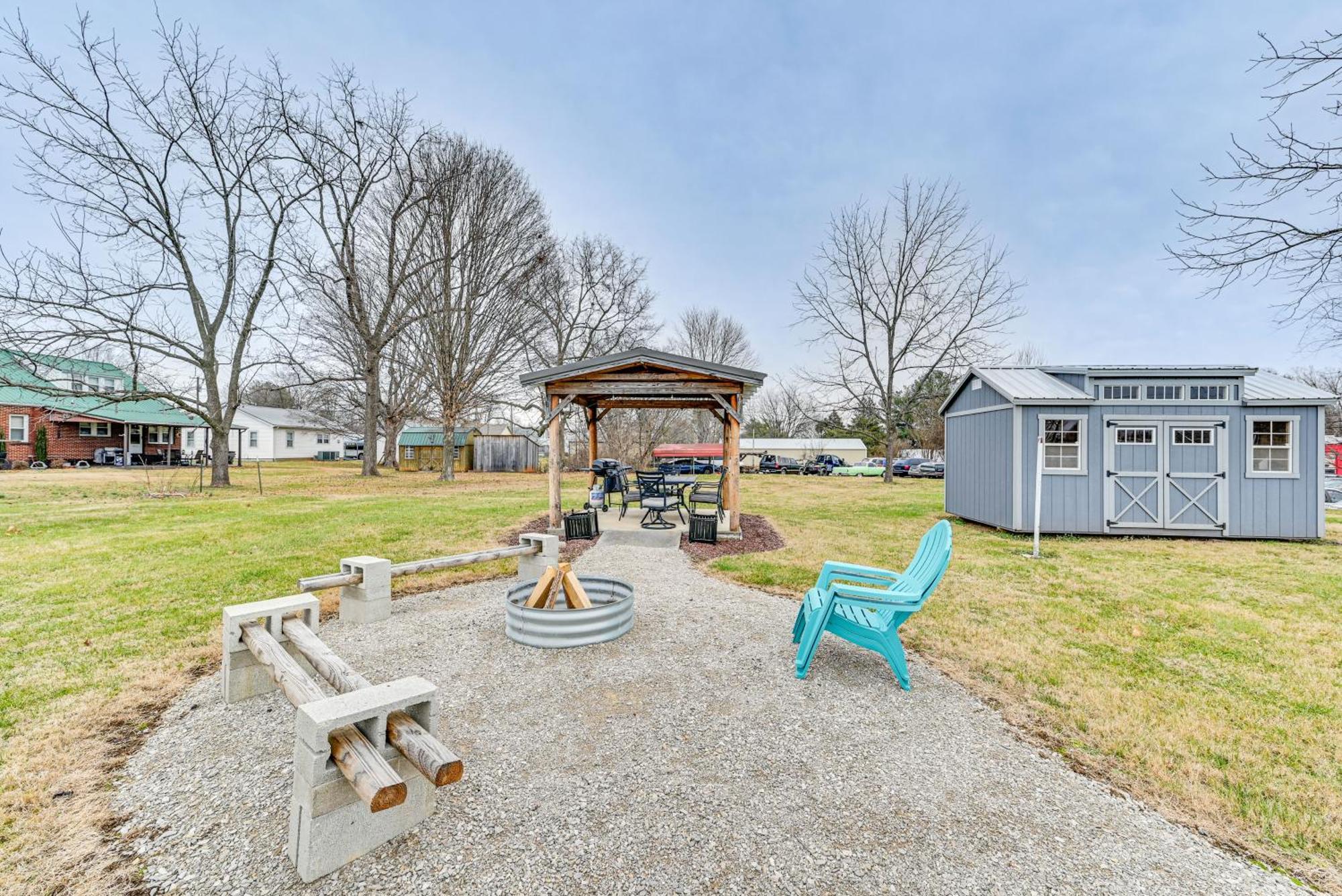 Charming Cave City Vacation Rental With Fire Pit! Exterior photo